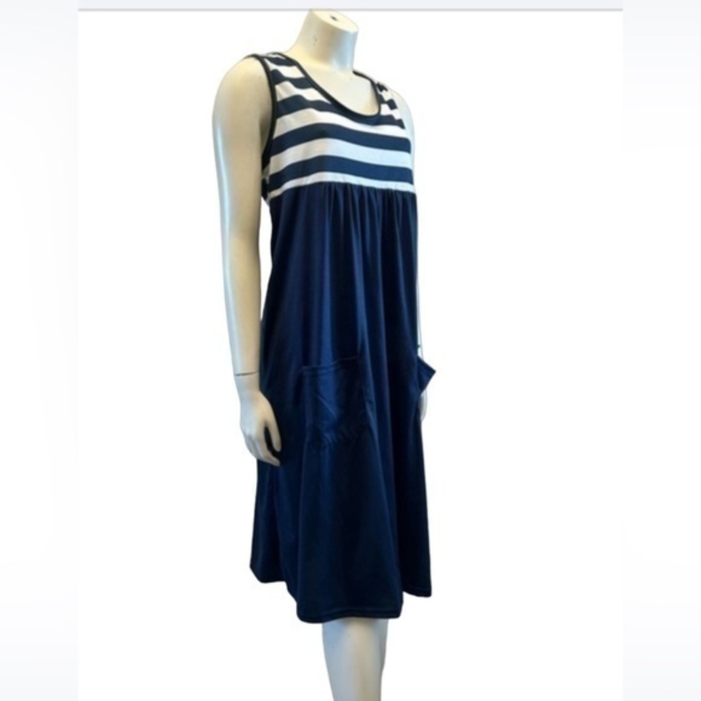 EMERY ROSE women’s navy & white striped romper loose fitting sleeveless dress.